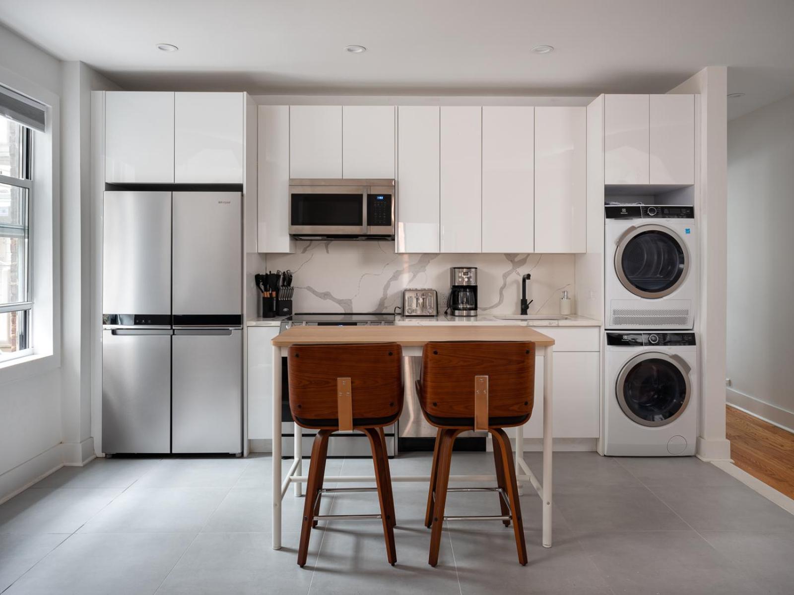 Three Bedroom Brooklynite Suite! نيو يورك المظهر الخارجي الصورة